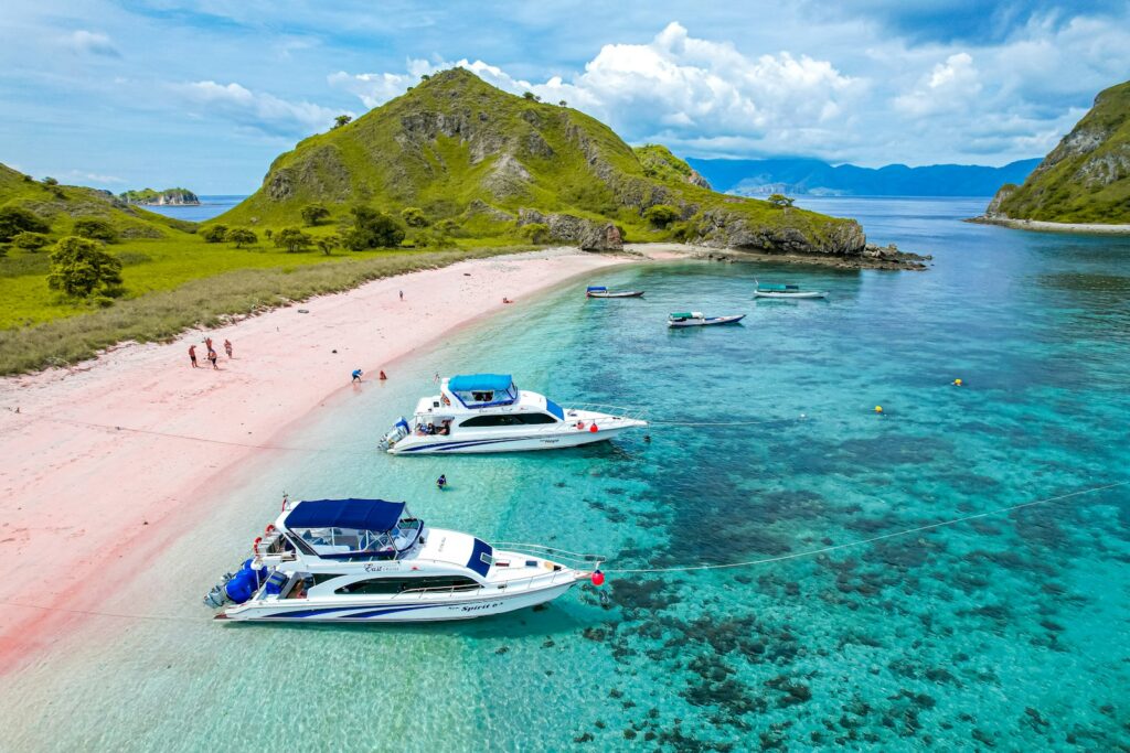Contact / Book — Labuan Bajo Yacht Charter Enquiry