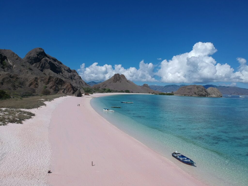 Overnight Yacht Charter Komodo (Multi-Day)